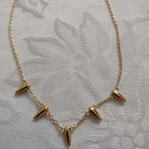Stella & Dot gold tone spikes necklace